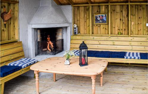 Kviteseid House | Cozy Home In Vråliosen With Sauna