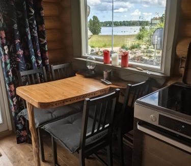 Osby House | Cozy Lakeside Adventure - Biberburg am See