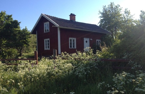 Vallsjobol House | Cozy little cottage between Lakes Skagern and Unden