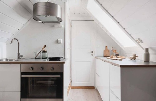 Bergen City Centre Condo | Cozy loft with king bed in the middle of town