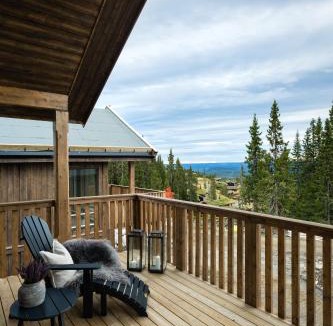 yer House | Cozy modern holiday villa with electric car charging, sauna and fireplace