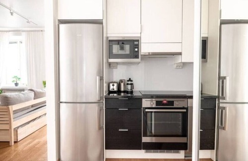 Kamppi Apartment | Cozy & Modern Top Floor 1BR Home in Kamppi 46m2n