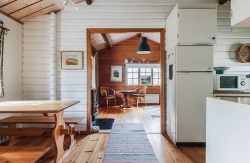Axmar House | Cozy Nordic Cottage by the Forest and Sea