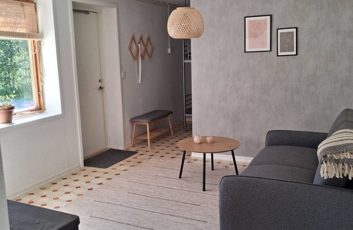 Bullaren Apartment | Cozy Place Near Nature and Bath