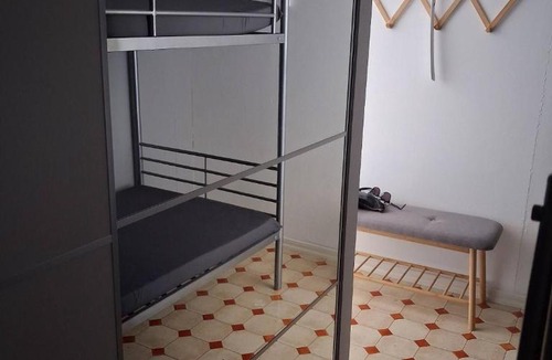 Bullaren Apartment | Cozy place near the coast and bath