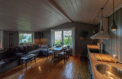 B House | Cozy private holiday home on Lifjell