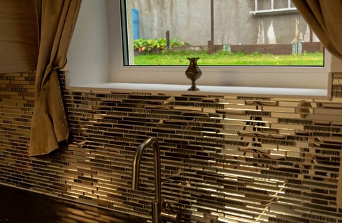 Centrala Sodertalje Apartment | Cozy private villa floor with patio