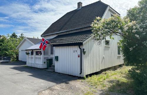 Skedsmo House | Cozy Room Oslo Area Free Parking