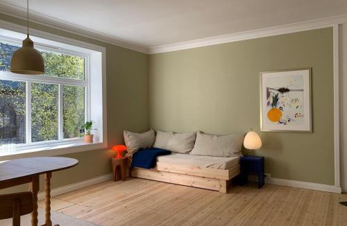 Sandviken Apartment | Cozy Scandinavian studio apartment