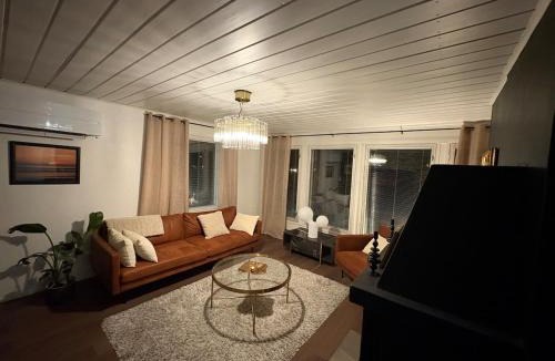 Tornio House | Cozy & Spacious House with Sauna & Free Parking