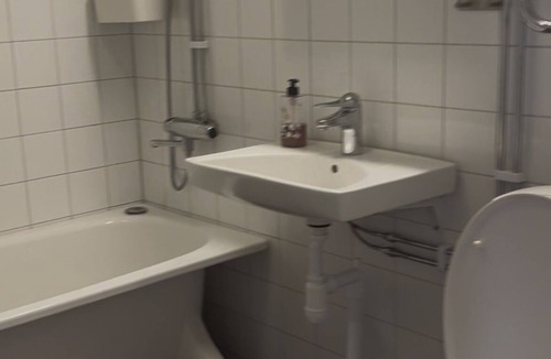 Akalla Bed & Breakfast | Cozy studio near metro and city center