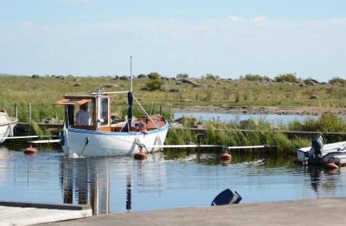 Tosteberga House | Cozy Summer cottage in Tosteberga, close to the Sea