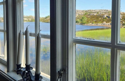 Hitra House | Cozy timber cabin from 1966 with sauna