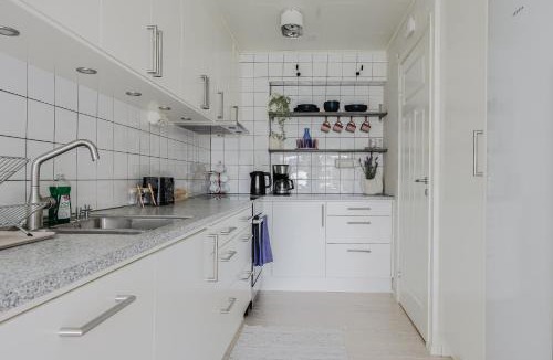 Kungsangen House | Cozy townhouse 6 beds in Stockholm County