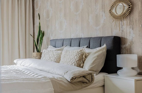 Kungsangen House | Cozy Townhouse, 6+1 Beds, Terrace - Stockholm Area