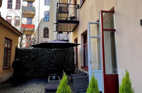Vasastan Apartment | Cozy turn-of-the-century apartment in Vasastan