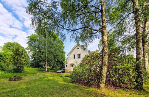 Gullabo House | Delight your family with a stay in this vacation home
