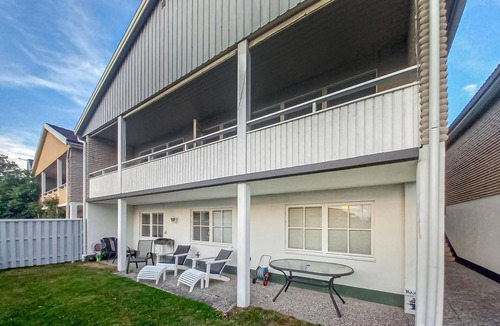 Granna House | Delight your family with a stay in this spacious and cozy vacation home with lake view and sauna.