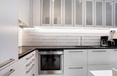 Sollentuna House | Designer house Stockholm - Arlanda Metro line