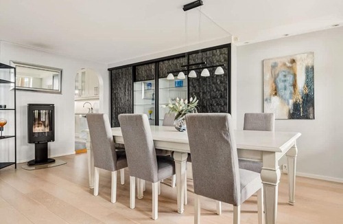 Bergenhus Apartment | Dinbnb Homes I Panorama View 600m From Bryggen