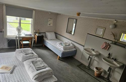 Mariefred Hostel | Djurgårdsportens vandrarhem