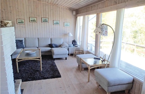 Risor House | Do you want to spend lazy summer days in a scenic environment with the sea as the nearest neighbor.