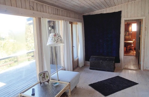 Risor House | Do you want to spend lazy summer days in a scenic environment with the sea as the nearest neighbor.