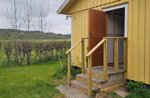 Varekil House | Dogfriendly House in Hjälmvik with Sea Glimpse | SE09114