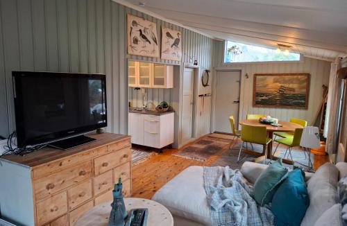 Larvik House | Donavall, Summer House, Close to beach & coastal path
