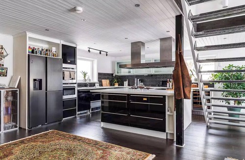 Ljusdal House | Dream house by the river with jacuzzi and sauna