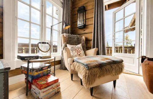 Kamben House | Dream mountain cabin with jacuzzi and views