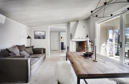 Sodertalje Municipality House | Dreamy House w Private Dock by Sea