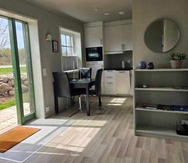 Farjestaden House | Ebbas stuga