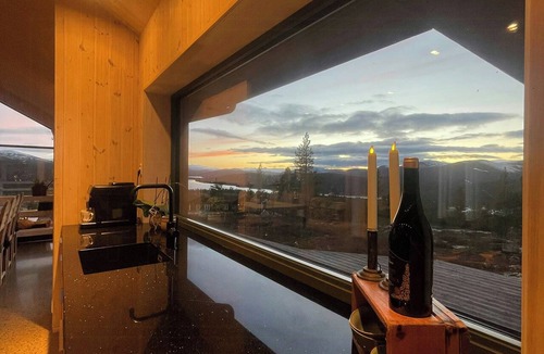 Tynset House | Eco-friendly cabin with panoramic views in Savalen
