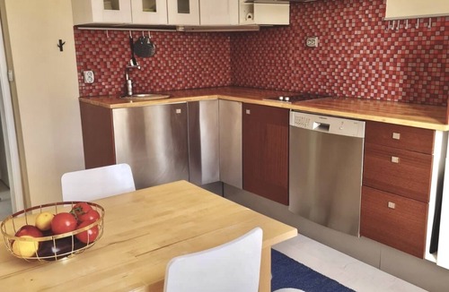 Vasteras Municipality Apartment | Egen Leilighet i Privat Villa