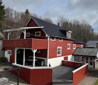 Glomset House | Eidsviklaaven