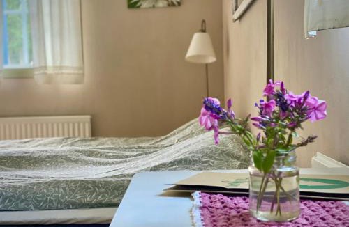 Gardsjo Bed & Breakfast | Ekologiska Fru Gran B&B i Tiveden