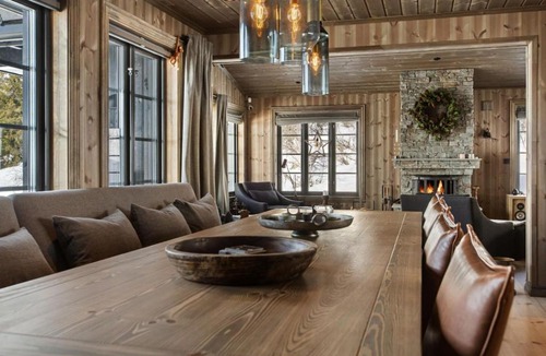 Nord-Aurdal House | Eksklusiv fjellhytte på 1050 moh med peis og badstue