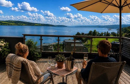 Gjovik Villa | Eksklusiv hytte, Utsikt, ro og høy komfort