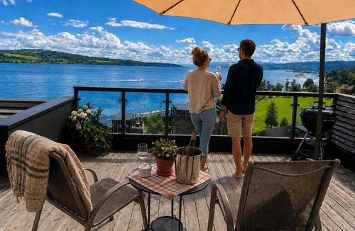 Gjovik Villa | Eksklusiv hytte, Utsikt, ro og høy komfort