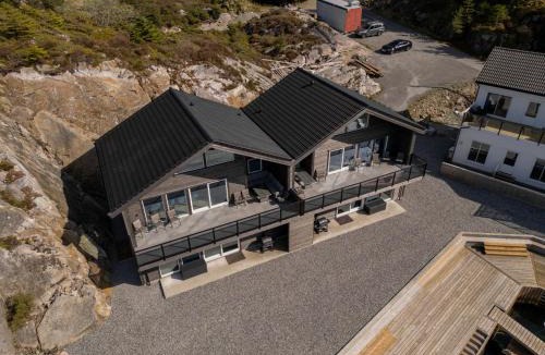 Selbjorn House | Eksklusiv Rorbu - Havblikk 2 - Båtutleie