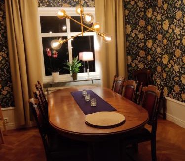 Tranaskvarn-Ekmarksberg House | Eldaren