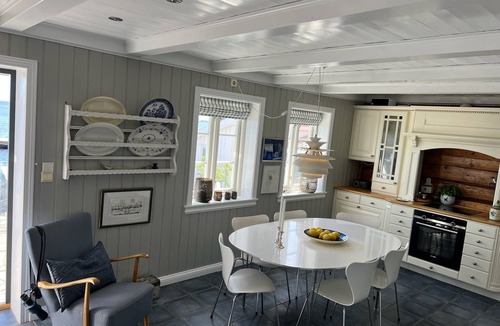 Risor House | Elegant 5-bedroom waterfront home in charming Risør, Norway