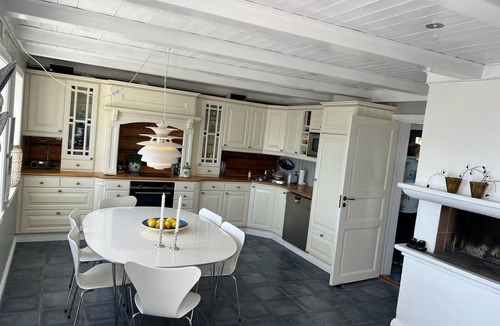 Risor House | Elegant 5-bedroom waterfront home in charming Risør, Norway