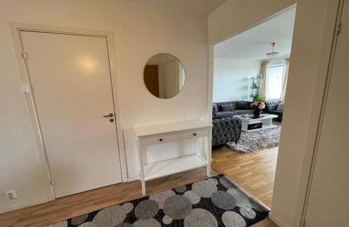 Sodertalje Apartment | Elegant Södertälje Home with Balcony Views!