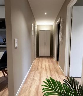 Oster Apartment | Elegant Villa Lägenhet