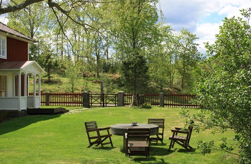 Sissehult House | Emils Hus in Astrid Lindgrens Småland, 300 m to the lake