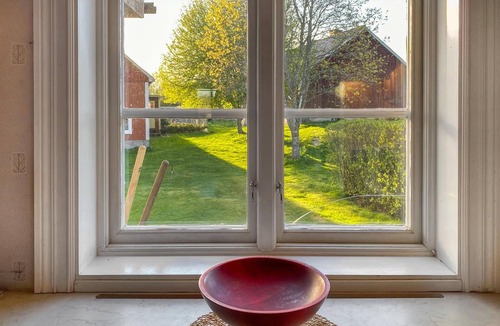 Bredaryd House | Enjoy a vacation with your own rowing boat, just a few steps from Storån