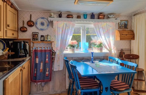 Mellerud O House | Enjoy a wonderful vacation right by the lake, Vänern