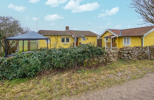 Borgholm House | Enjoy peace and idyll in this holiday home in the countryside.